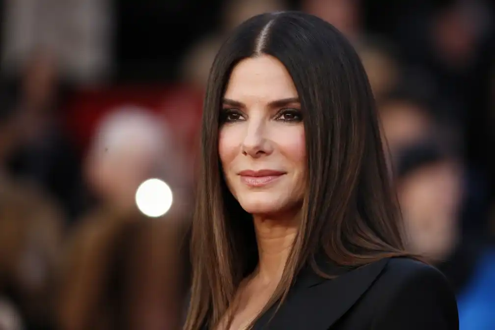 Sandra Bullock op Instagram om oplichters met haar beeltenis te bestrijden