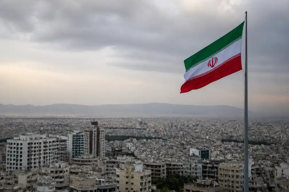 Iran: Amerikaanse 'economische oorlogsvoering' in strijd met internationaal recht, dreigt met militaire reactie