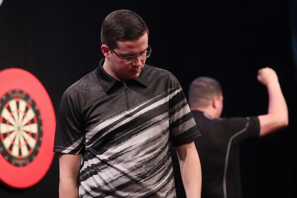 Gian van Veen verrast onderuit tegen qualifier Brody Klinge in Melbourne