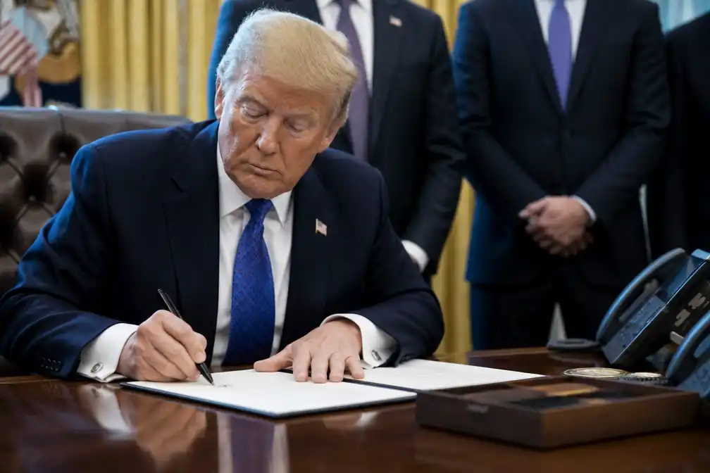 Trump kondigt 'economische D-day' tegen Iran aan; steun partners onzeker
