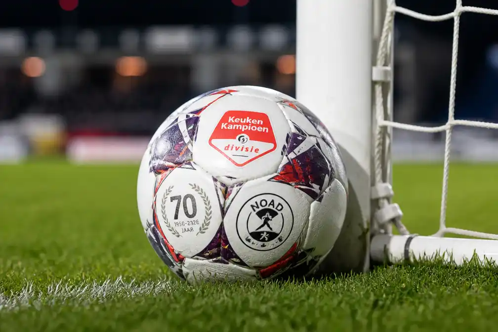 Logo van amateurclub NOAD'32 staat per ongeluk op officiële KKD-jubileumbal