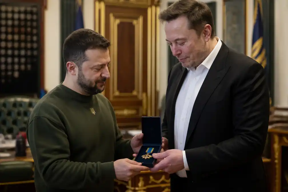 Zelensky onderscheidt Elon Musk met Orde van de Vrijheid