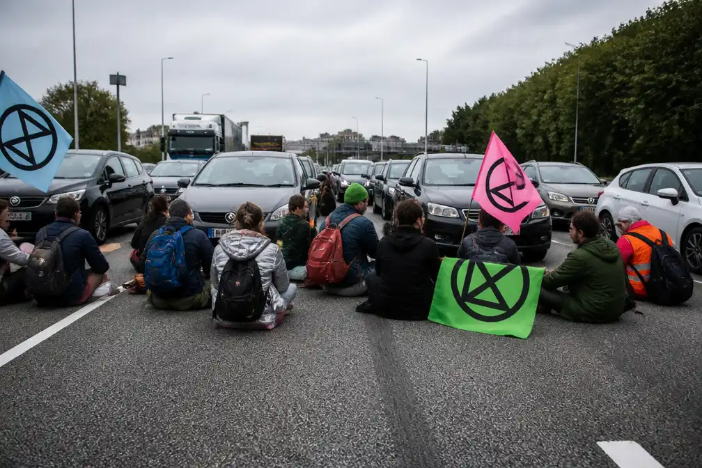 OM eist 120 uur werkstraf tegen A12-klimaatactivisten