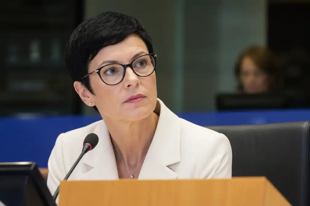 Kos: geen plek in EU voor verheerlijking van Mladić