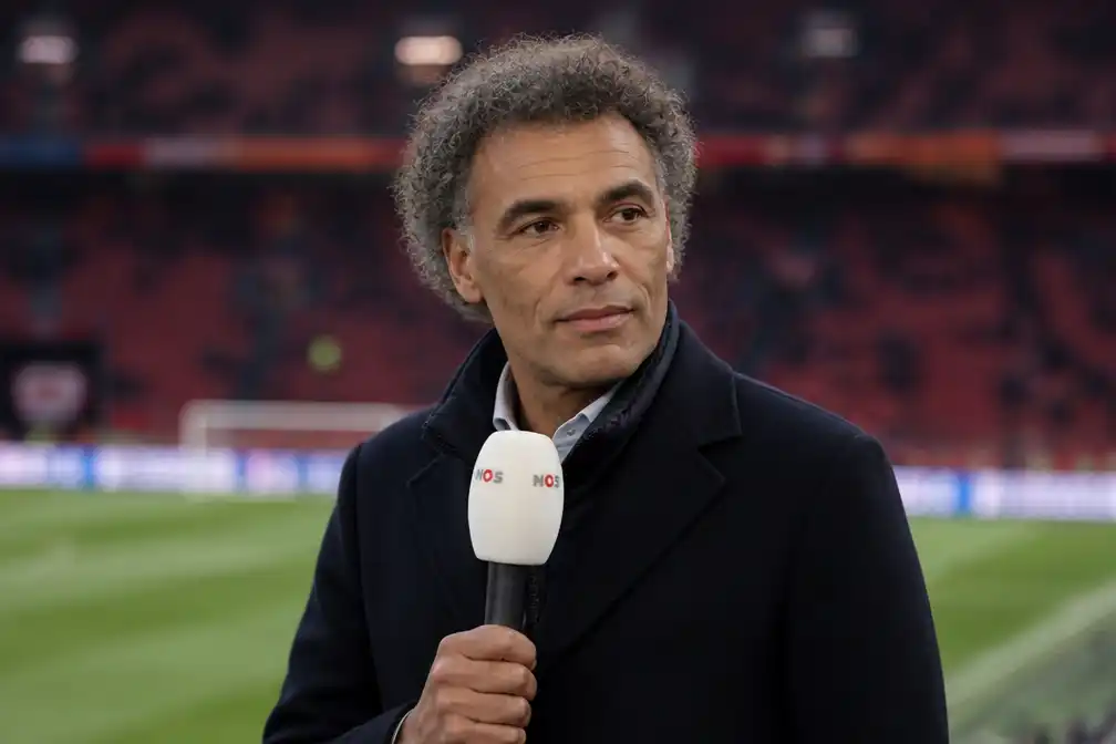 Pierre van Hooijdonk stopt na elf jaar als vaste NOS-voetbalanalist