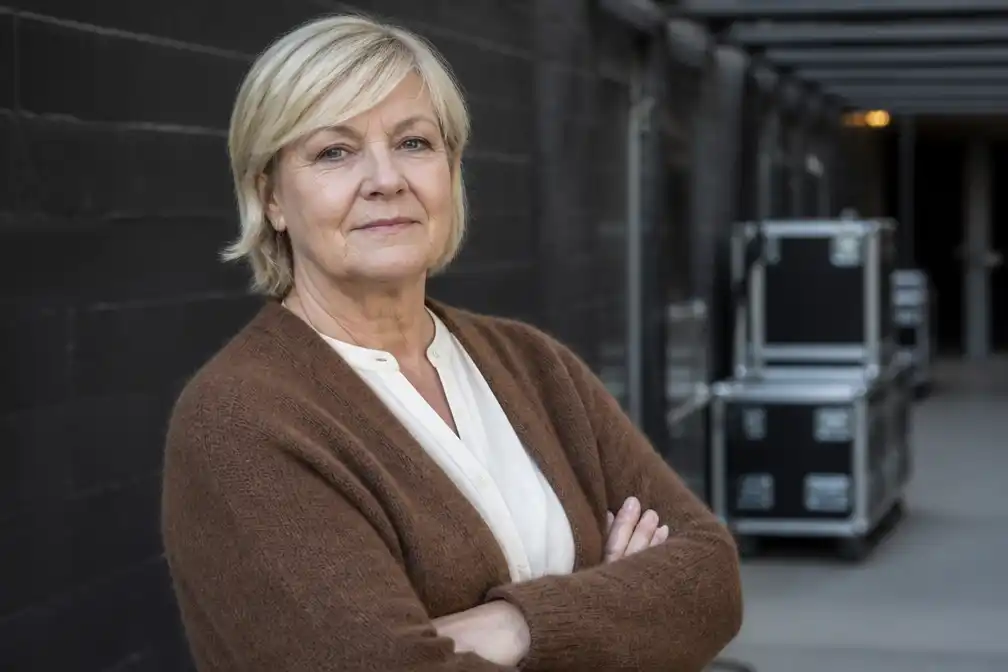 Actrice Loes Van den Heuvel dient wetsvoorstel in voor loon acteurs