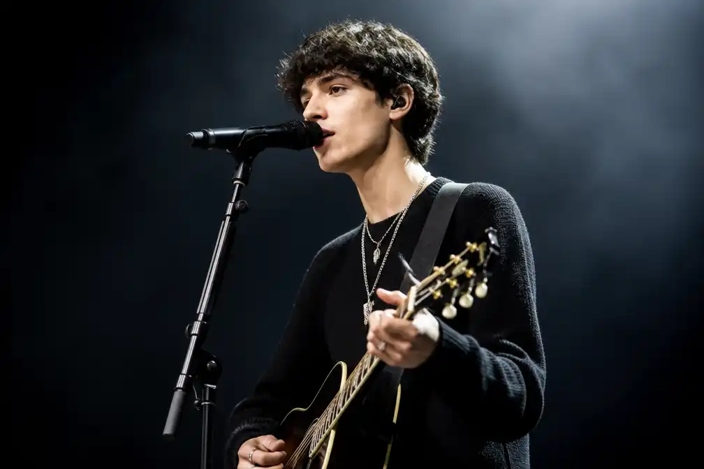 Sombr kondigt tweede show in Ziggo Dome aan op 1 juni