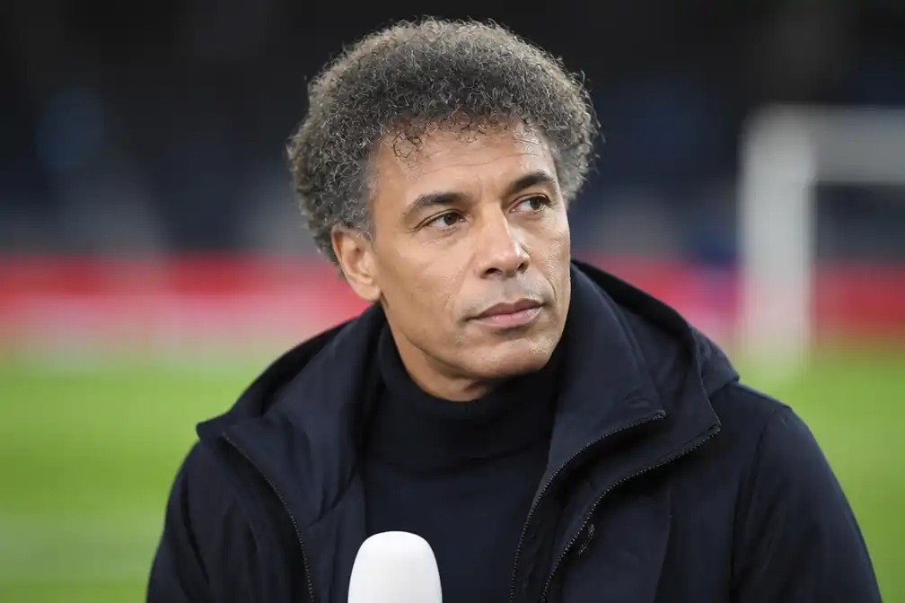 Pierre van Hooijdonk stopt als NOS-voetbalanalist