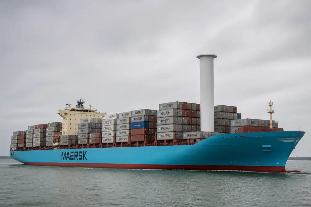 Maersk tekent contract voor rotorzeil op containerschip