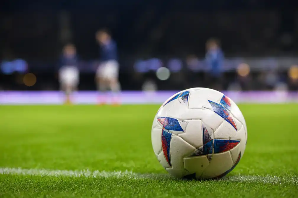 Transfermarkt Nederland gesloten, buitenland nog optie voor Eredivisie-spelers