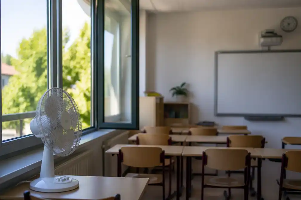 Een op de drie scholen voert tropenrooster in vanwege hitte