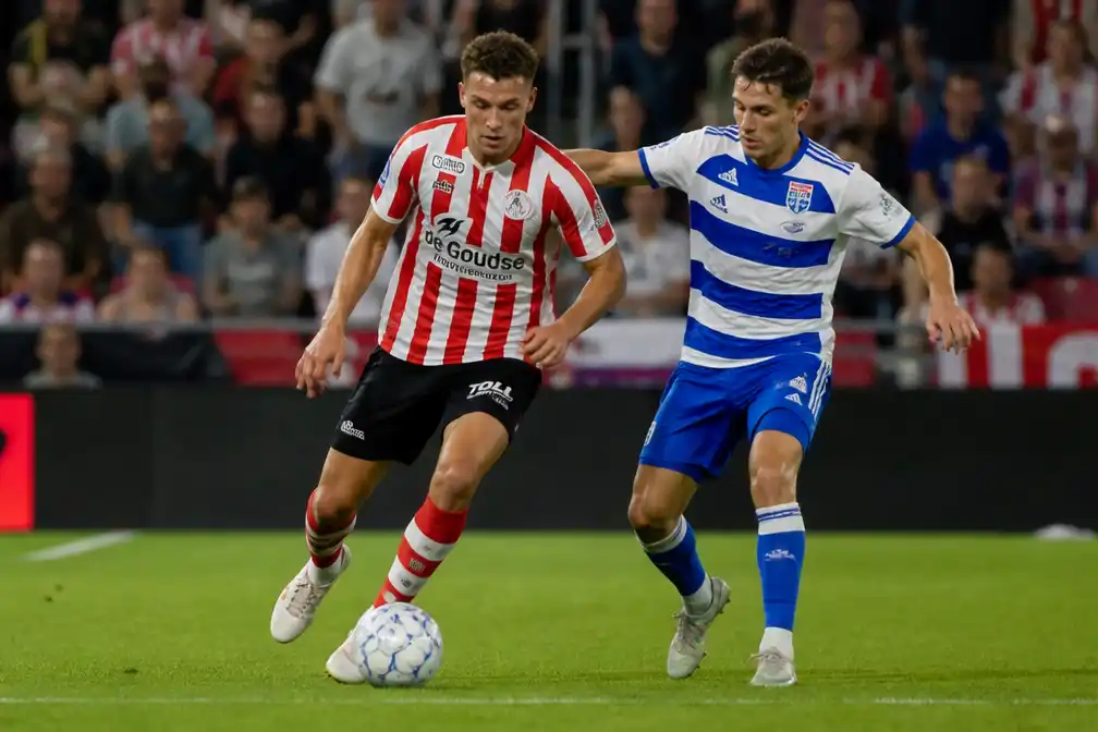 Sparta ontvangt PEC Zwolle in eredivisie; beide ploegen jagen op tweede zege
