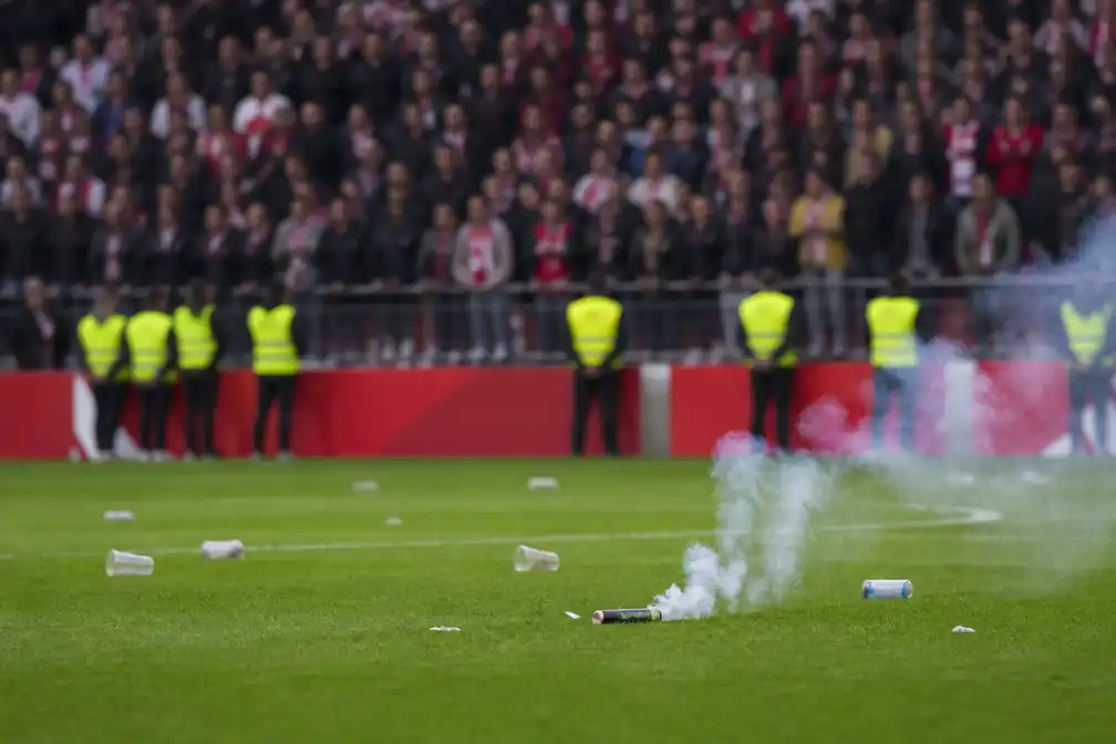 Supportersvereniging FC Utrecht keurt incidenten af die duel staakten