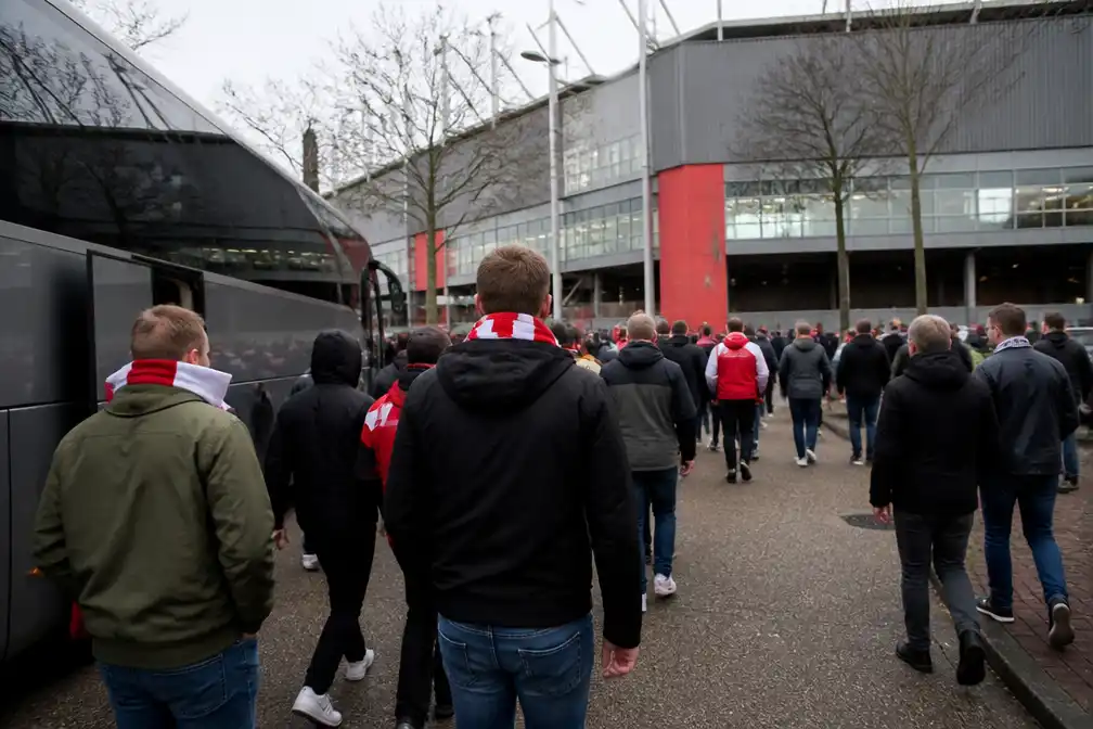 FC Utrecht-supporters naar Excelsior alleen per bus, autocombi geschrapt