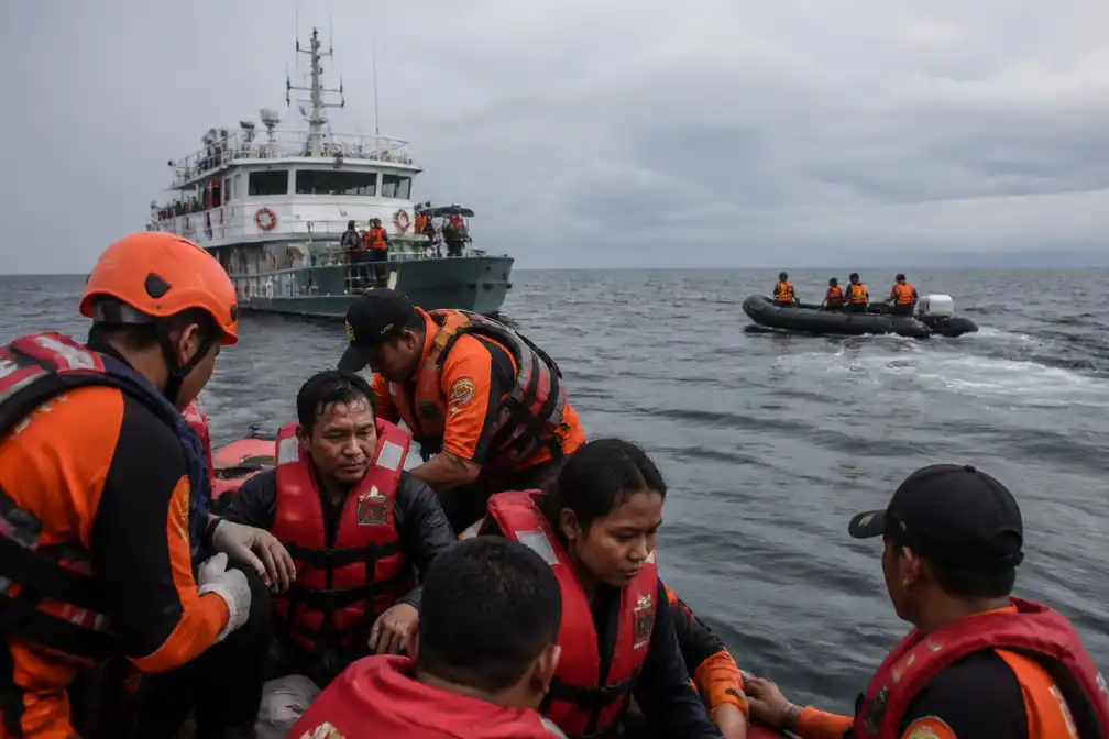Zoekactie naar vermist Indonesisch passagiersschip met 243 opvarenden