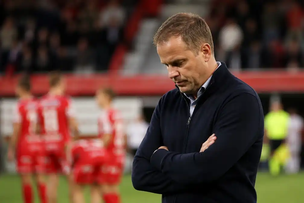Michiel Jonckheere niet langer trainer van KV Kortrijk na 0 op 18