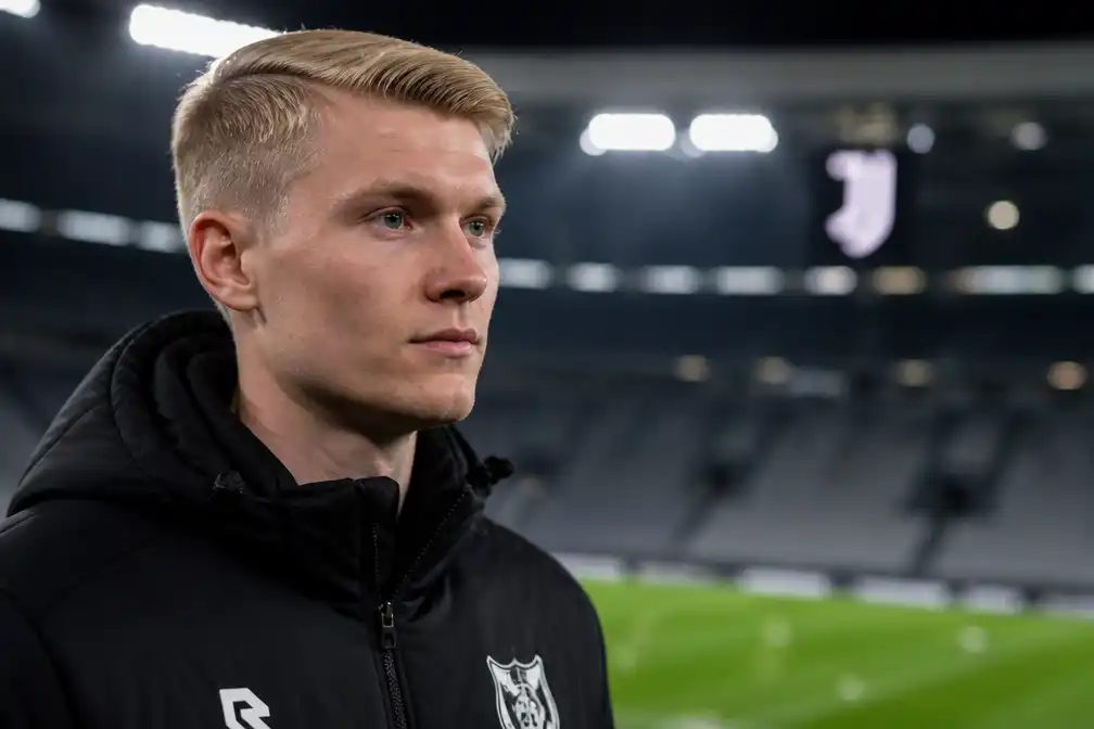 NEC-verdediger Perr Schuurs terug in Turijn voor duel met Juventus