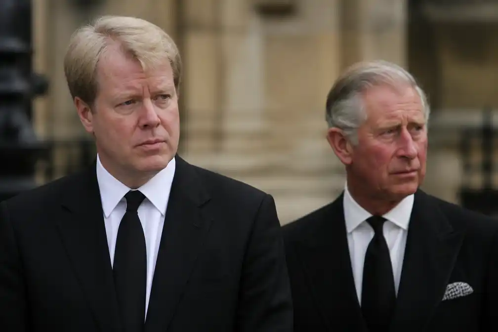 Broer van Diana blijft bij claim dat koning Charles zei dat mensen haar snel zouden vergeten