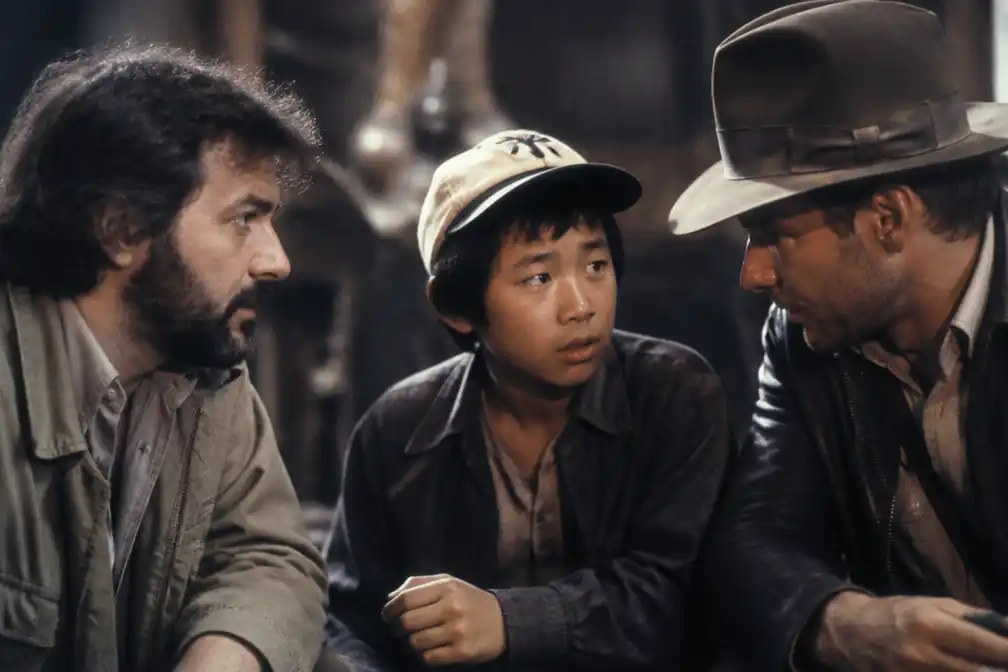 Familie Ke Huy Quan kreeg bijna 100.000 dollar bonus van George Lucas en Spielberg