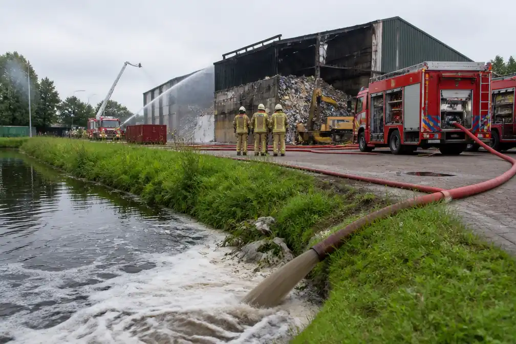 PFAS in rioolwater na brand bij afvalverwerker in Dinxperlo