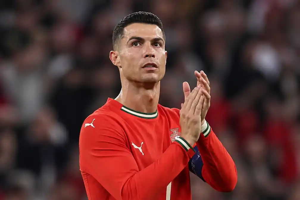 Ronaldo (41) speelt door voor Portugal en jaagt op 1.000 doelpunten