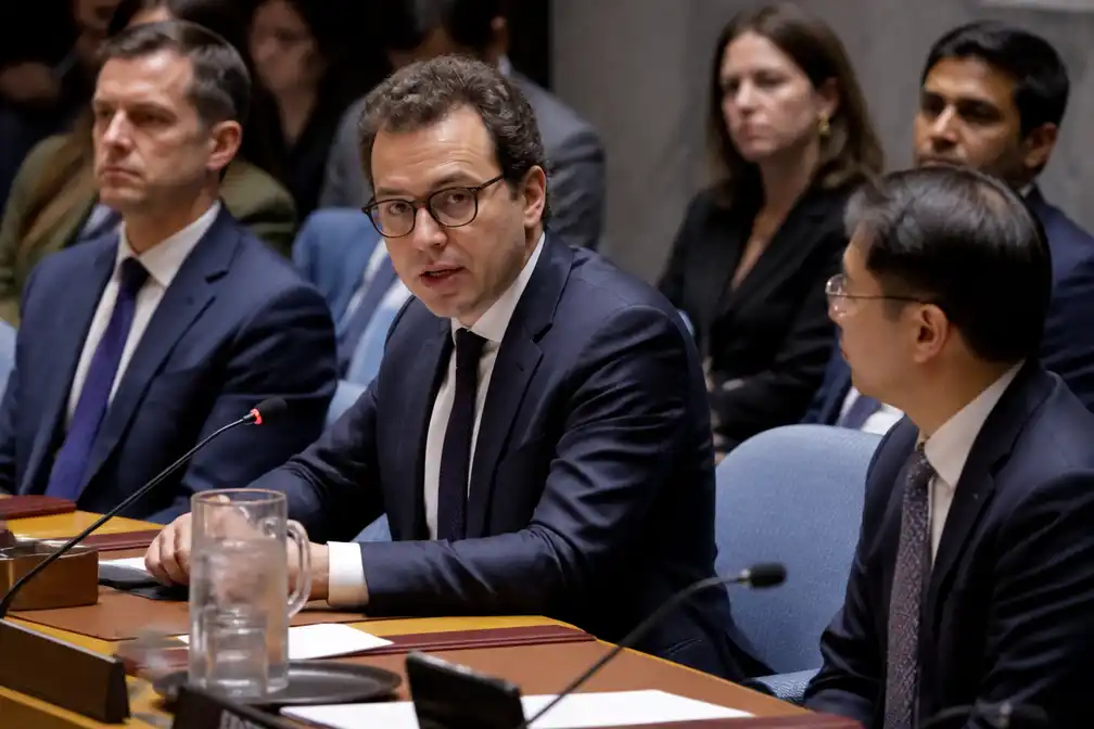 AI-topmannen beloven VN-Veiligheidsraad voorzichtigheid met AI