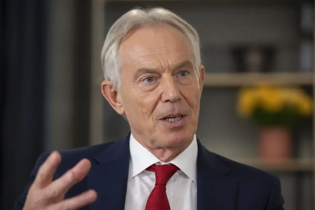 Tony Blair: Brittanje moet binnen tien jaar toewerken naar hertoetreding EU