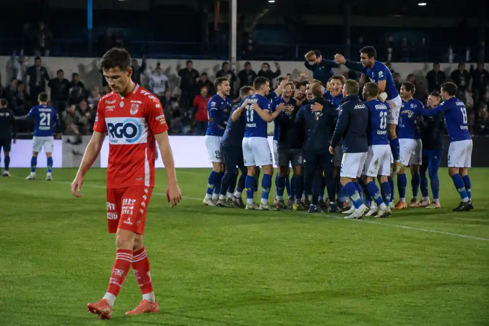 KV Kortrijk uit Beker van België na strafschoppen tegen amateurclub KSK Heist