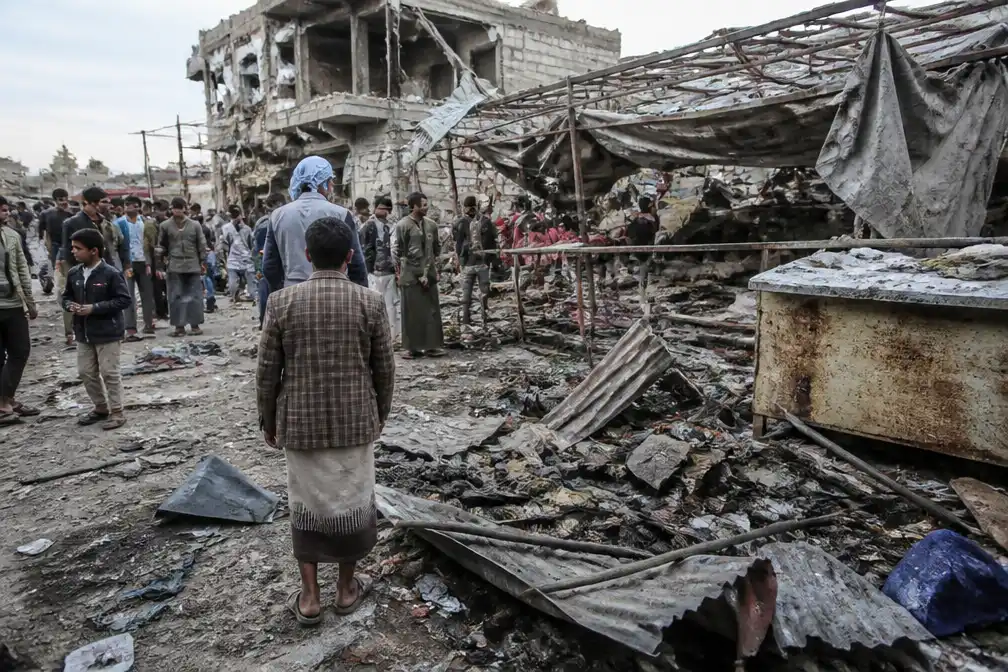 Saudische luchtaanvallen op markt in Jemenitische Taiz eisen zeven doden