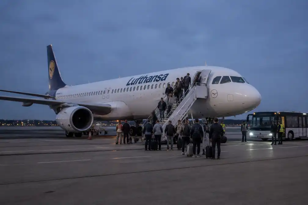 Lufthansa-vlucht naar Lissabon omgeleid naar Lyon na brandende powerbank
