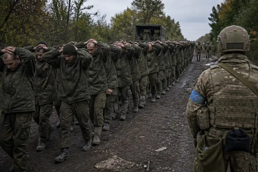 Oekraïne claimt 250 Russische militairen gevangen bij offensief in Donbas
