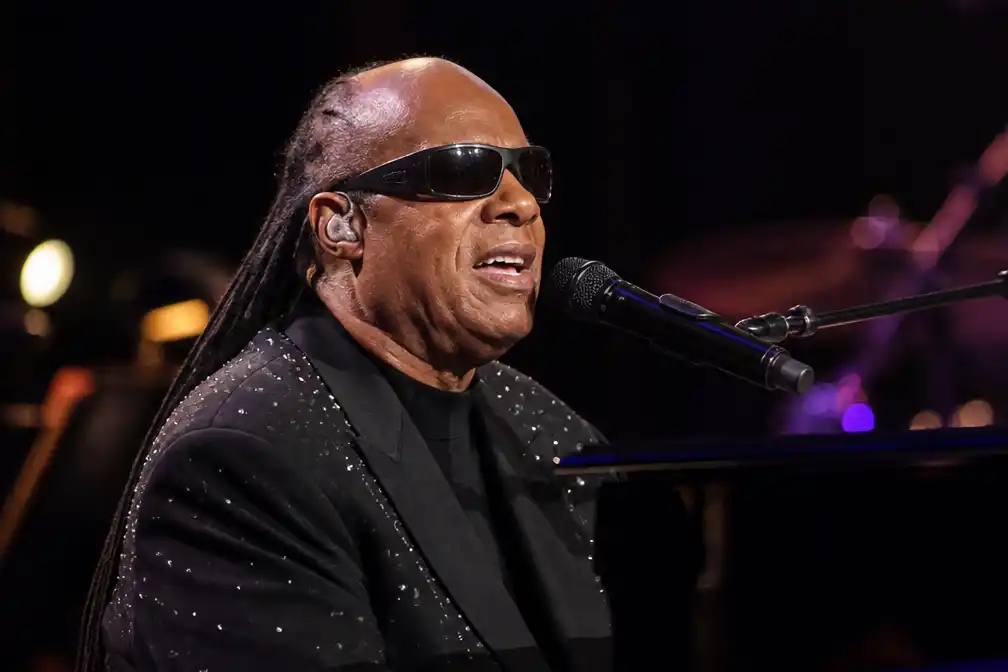 Stevie Wonder brengt vier onuitgebrachte nummers uit van Songs in the Key of Life