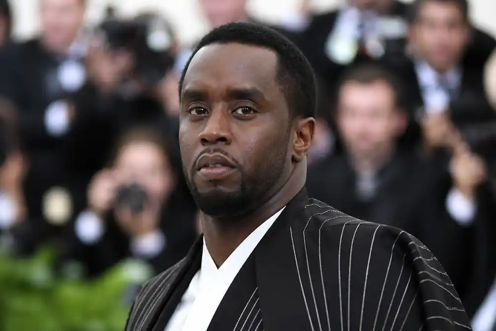 Vrijlating Sean 'Diddy' Combs opnieuw twee weken vervroegd naar 21 januari 2028