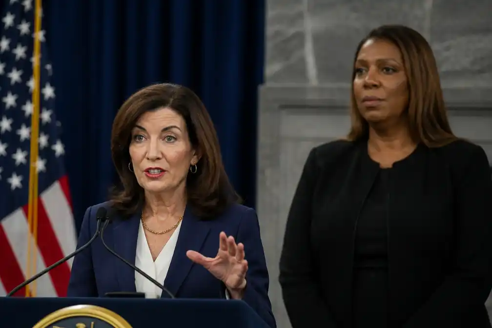 Gouverneur New York: vrouw in Cornell-zaak 'in de steek gelaten', justitie neemt zaak over