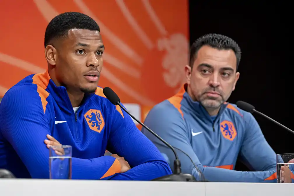 Dumfries en Xavi Hernandez willen terug naar kortere interlandperiodes