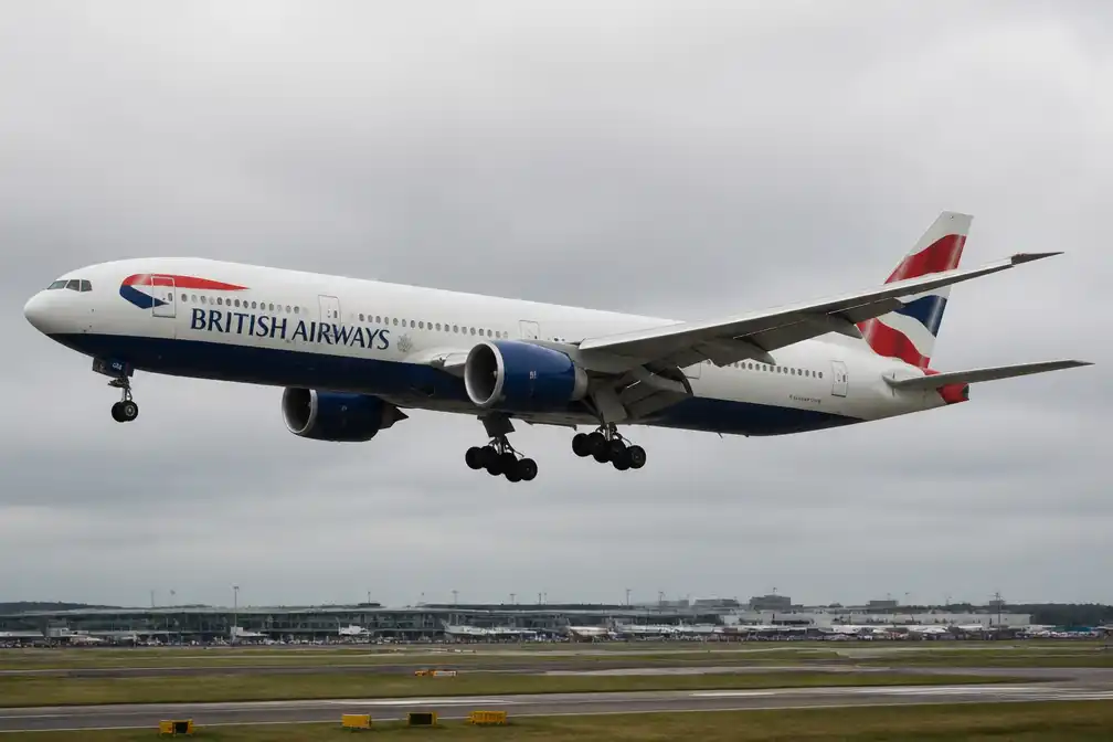 British Airways-vlucht naar Chicago keert terug na daling van 28.000 voet boven Ierland