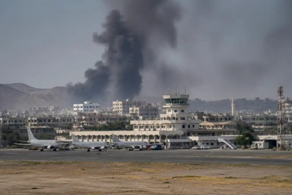 Houthi's vallen luchthaven Aden aan, Iraans-Amerikaans vredesoverleg wankelt