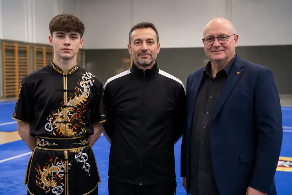 Drie Dendermondenaars van Vlaams Wushu Instituut naar jeugdolympiade in Senegal