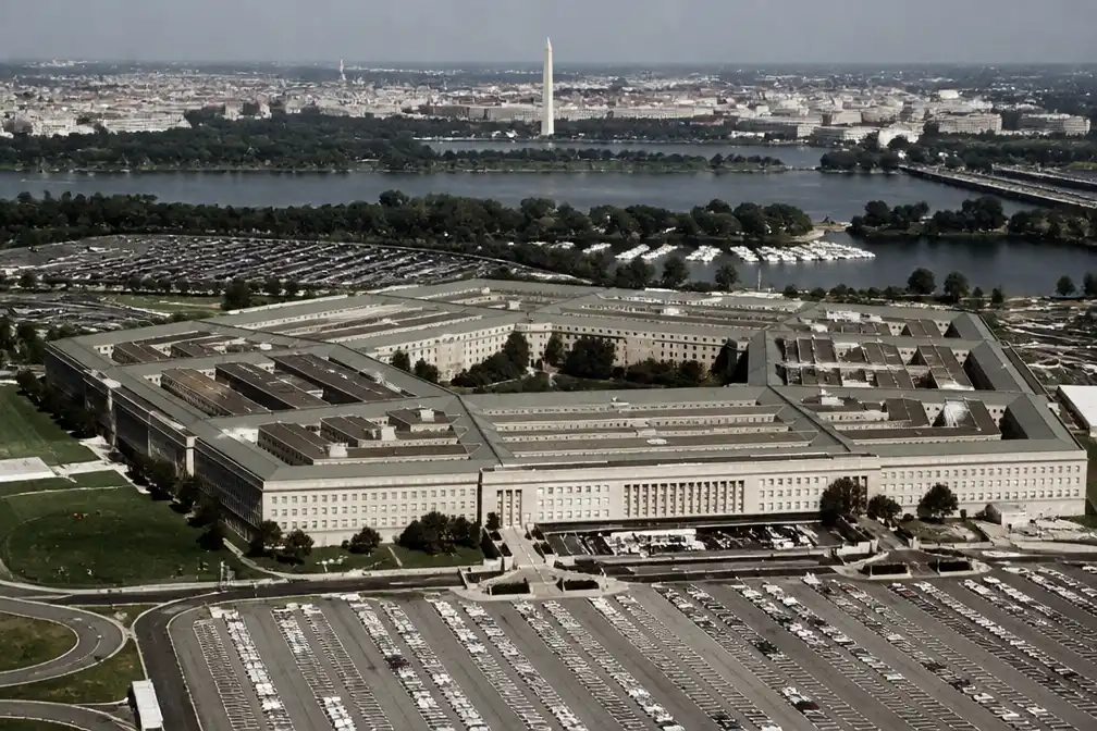 Pentagon geeft CENTCOM opdracht voorbereidingen voor aanvallen op Iran af te ronden