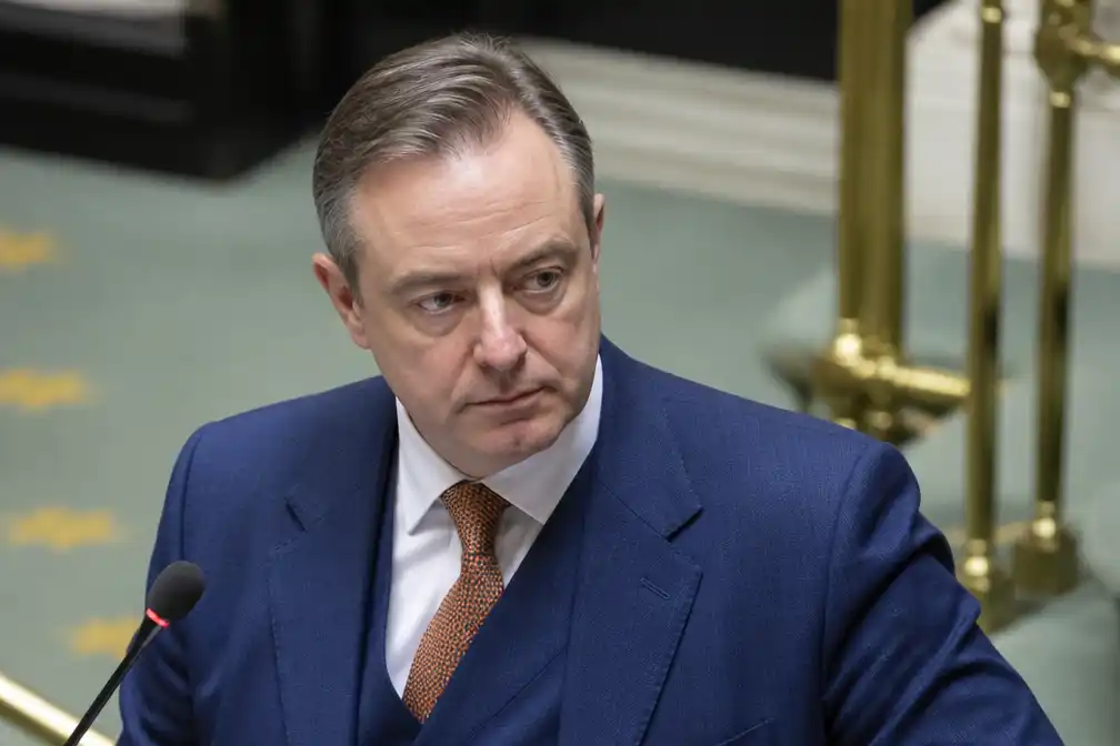 Begrotingsoverleg: De Wever onder druk nu deadline van dinsdag nadert