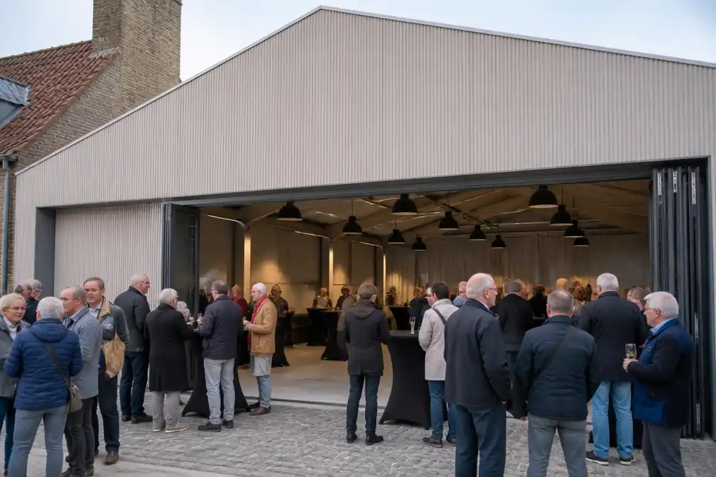 Nieuwe evenementenhal Boterhalle in Diksmuide officieel geopend, al 16 reservaties