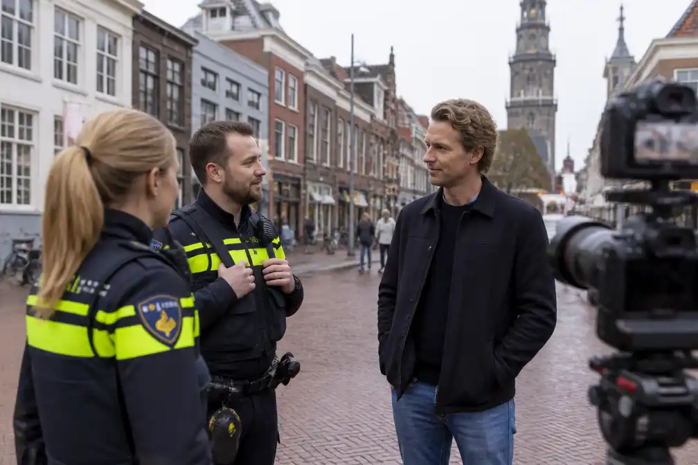 Ewout Genemans loopt mee met Groningse politie voor Bureau Groningen