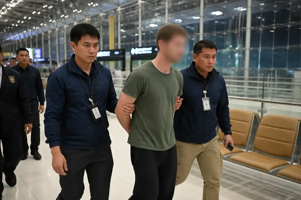 Australiër gearresteerd op luchthaven Bangkok na vondst lichaam Thais meisje in koffer