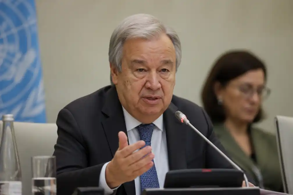 VN-chef Guterres: subsidies voor fossiele brandstoffen zijn 'het subsidiëren van zelfmoord'