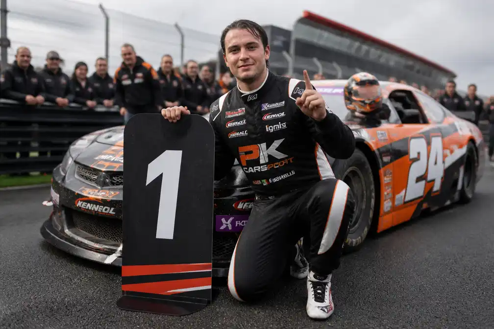 Ghirelli pakt derde opeenvolgende NASCAR-titel op Circuit Zolder