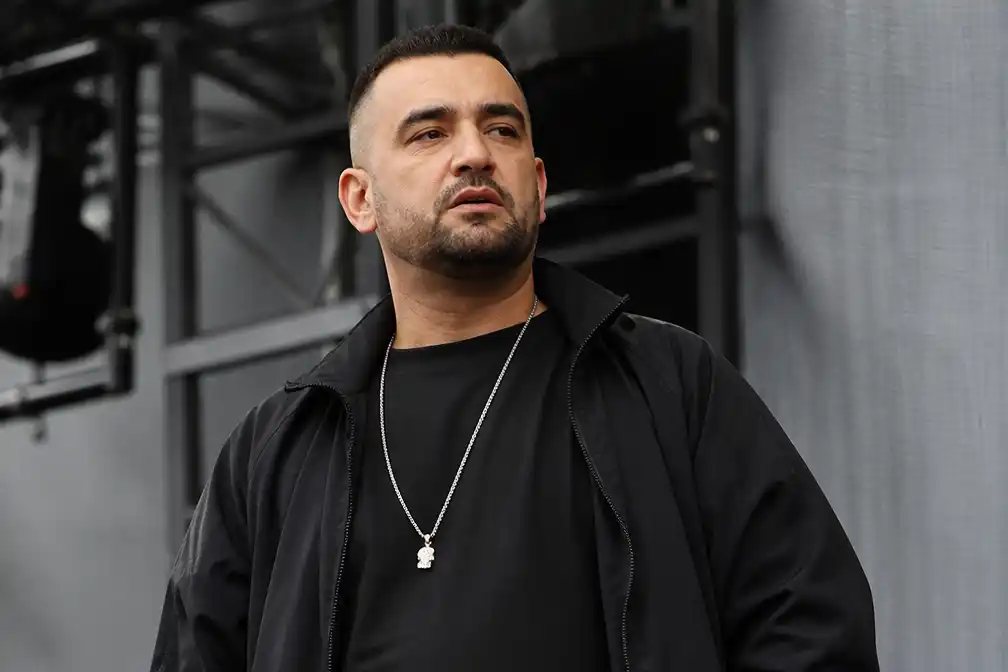 Duitse rapper Haftbefehl ontslagen uit ziekenhuis en in revalidatiekliniek