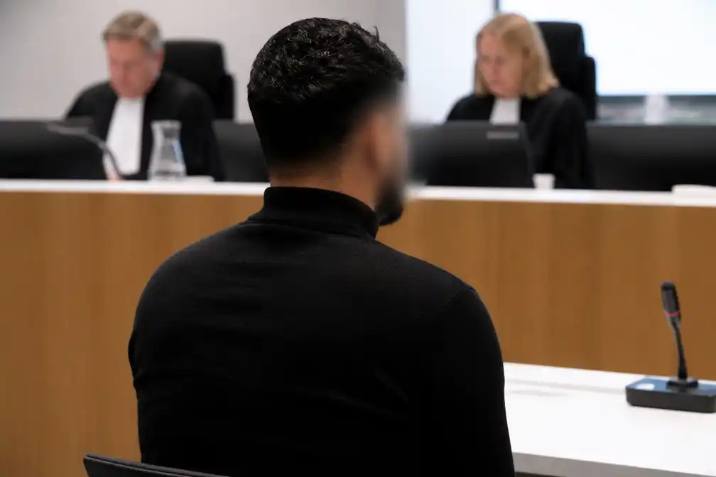 OM eist zes jaar cel tegen Amsterdamse 'informatiemakelaar'