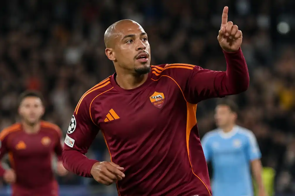 Malen met goal en assist belangrijk bij 4-0-zege van Roma op Slovan Bratislava