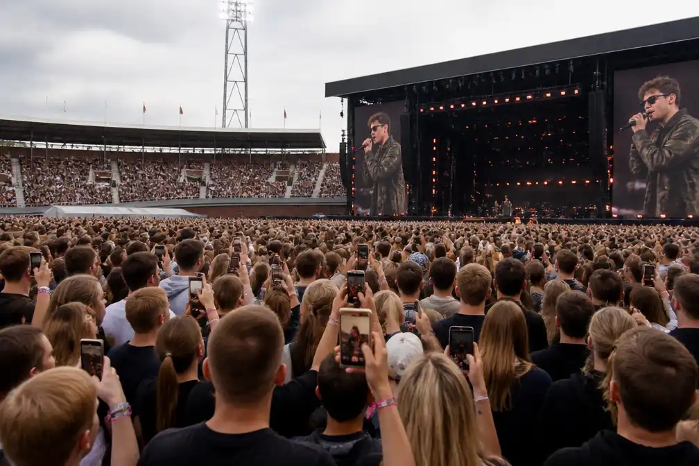 Lil Kleine keert terug in Olympisch Stadion: 'We zijn terug, motherf***er!'