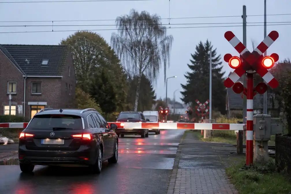 Overwegen in Nijlen na aanrijding met hond in Bouwel weer open, hinder blijft